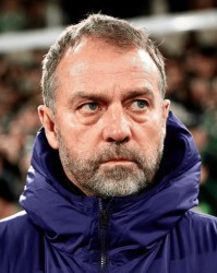 MK体育平台-弗里克带队首次欧冠主场0进球，巴萨连续17场主场破门遭终结